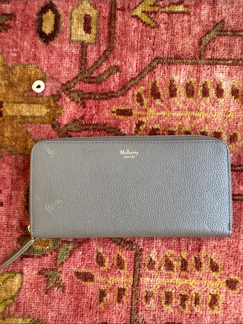 Mulberry Taupe Pebbled Leather Zip Wallet with Gold Logo